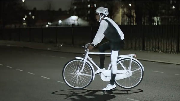 Специалисты Volvo разработали краску, обеспечивающую безопасность велосипедистов - «Велоновости»
