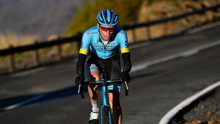 Власов будет капитаном Astana - Premier Tech на "Джиро д'Италия" - «Велоспорт»
