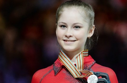 Юлия липницкая впервые рассказала о борьбе с анорексией и уходе из спорта: слава меня сильно выжала — «культура» - «Велоновости»