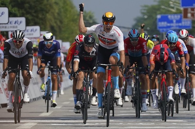 Джонатан Милан одержал пятую в карьере победу, выиграв спринт на 2-м этапе Тура Гуанси-2023 - «Велоновости»