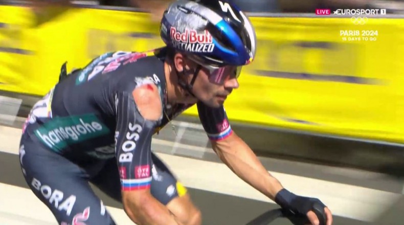 Примож Роглич потерял время из-за падения на 12-м этапе Тур де Франс-2024 - «Велоновости»