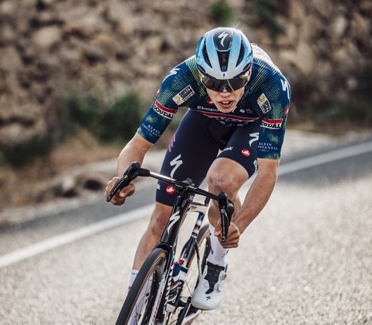 Поль Манье будет выступать в «Волчьей Стае» до конца 2029 года - «Велоновости»